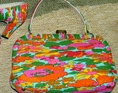 TOWN & COUNTRY PURSE - Vintage