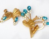 Vintage Blue Brooch and Earrings Rhinestone Art Deco Flower Juliana D and E Style Demi Parure 1950s Collectable Jewelry