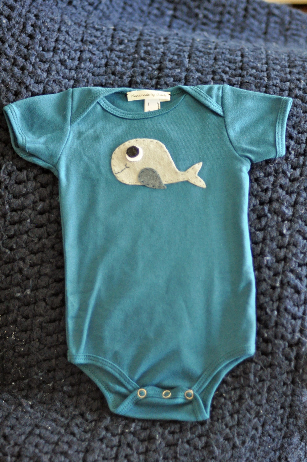Whale Blue Boy Onesie - American Apparel 100% Organic Cotton Baby Boy Bodysuit - Light Grey Felt Handstitched Whale