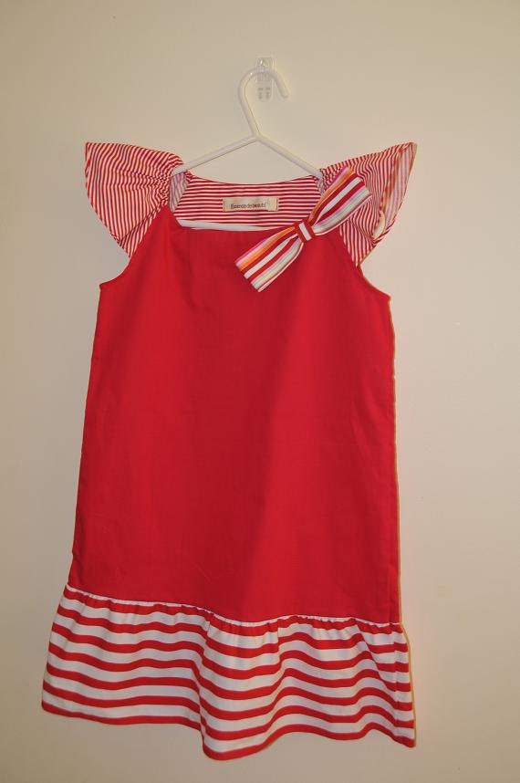 Elegant style. Christmas  dress with  big stripy ribbon. Size3T , 4T.
