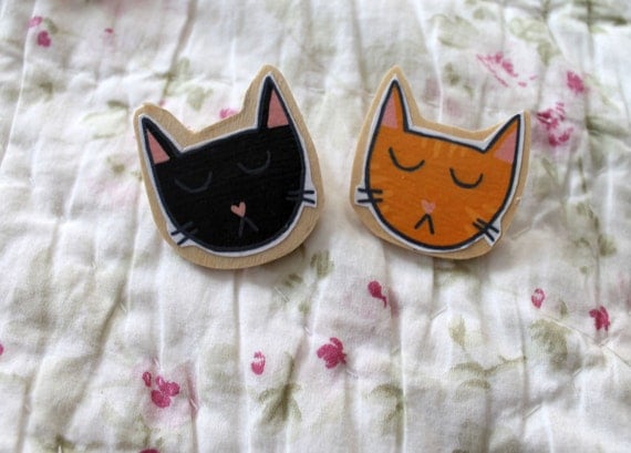 Wooden Cat Brooch (One)