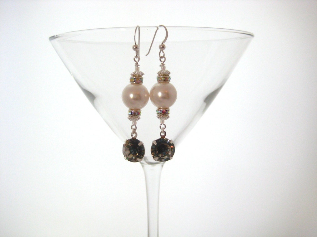 Rare Romance En Gris Swarovski White Pearl Long Dangle Teardrop Earrings Sterling Silver Wire