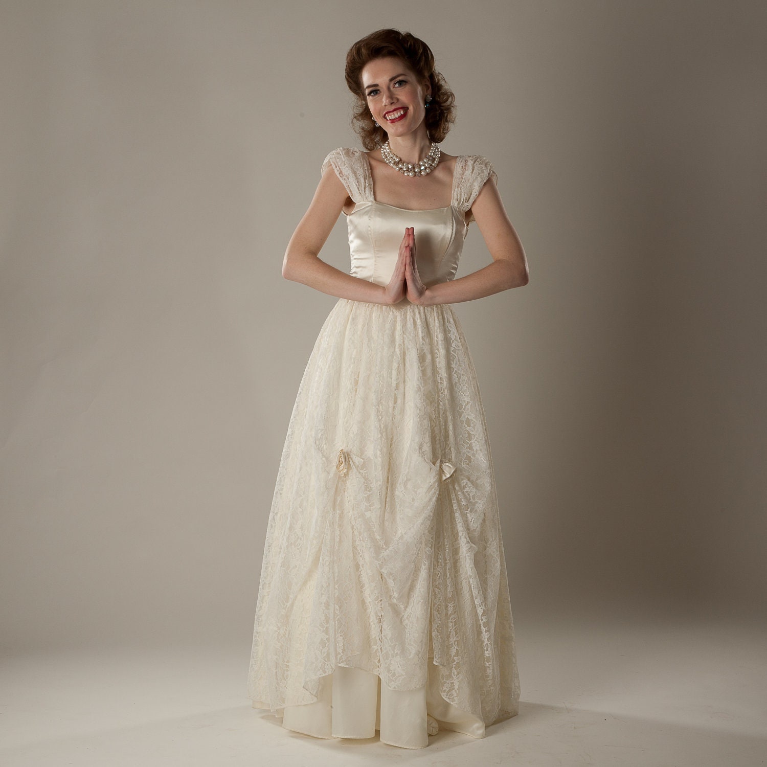 Vintage 1980s Lace Wedding Dress Cream Jessica McClintock Bridal Fashions