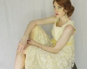 Sweet Southern Lemonade Dress. 1960's. Long VINTAGE dress.