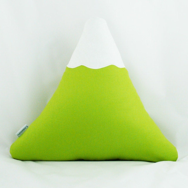 Little Mountain pillow - Light green - Free tracking shipping - Ready to ship
