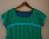 Vintage Handmade Mod Green Cap Sleeve Shift Dress (MEDIUM/LARGE)