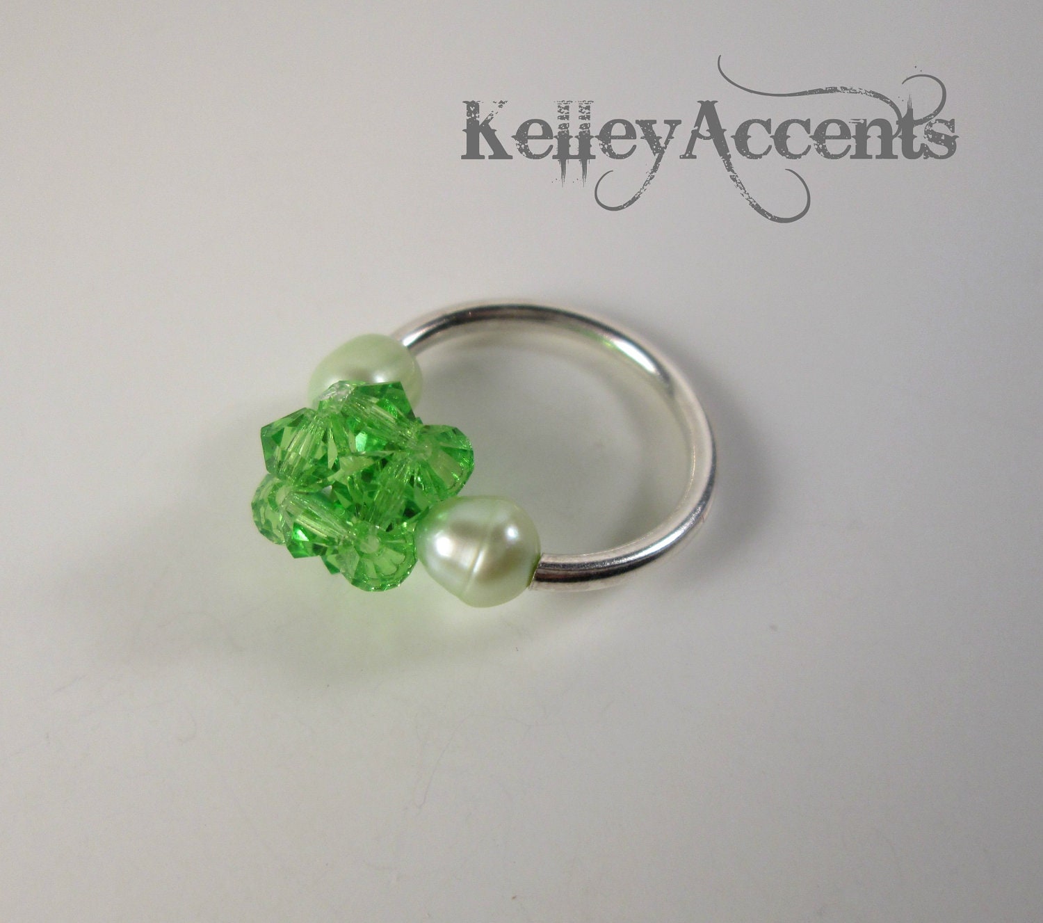 Green Crystals And Pearl Adjustable Ring