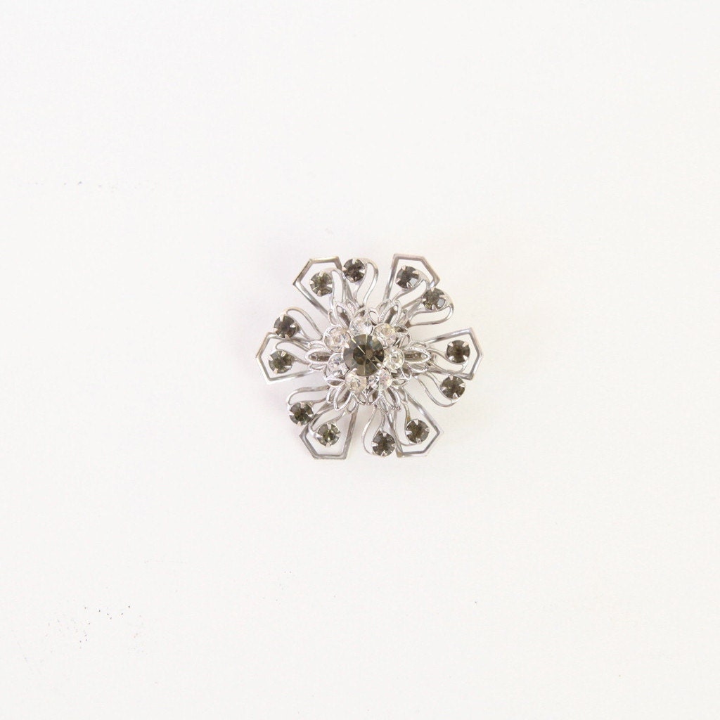 Silver Starburst Rhinestone Brooch
