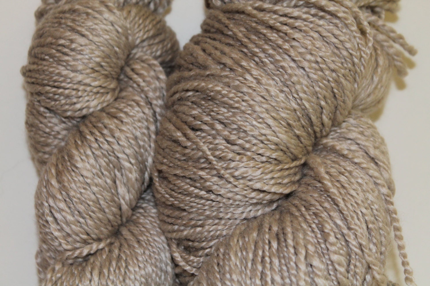 50 Cashmere 50 Silk.  2ply Worsted Weight.  15oz 610 yards