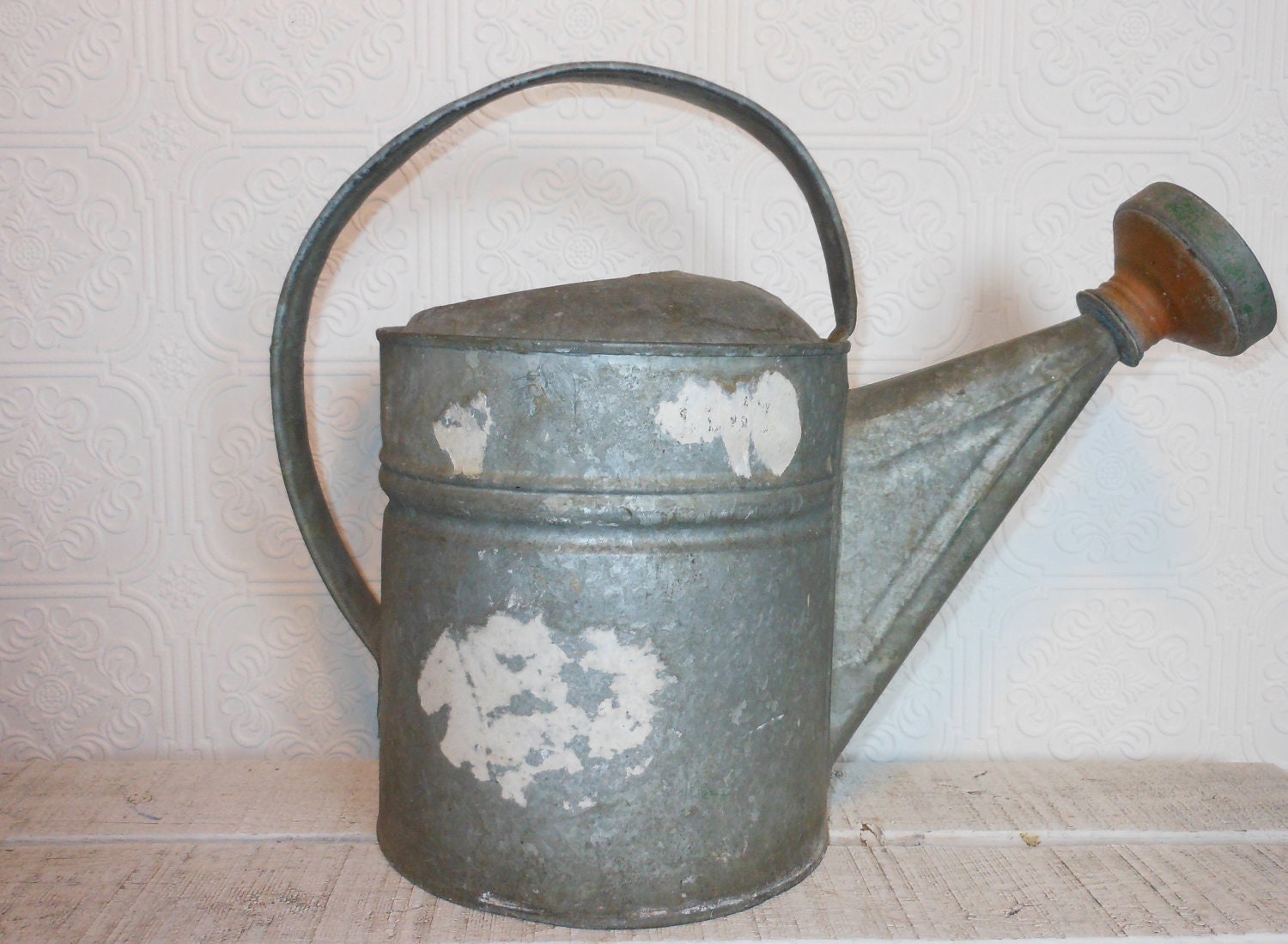 Antique galvanized watering can with by vintagethisretrothat