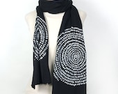 Seeds and Pebbles Jersey Cotton Scarf (Black)