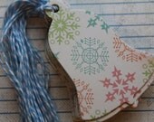 Bell shaped Gift Tags 16 Pastel Snowflakes chipboard Christmas Hang Tags with Bakers Twine