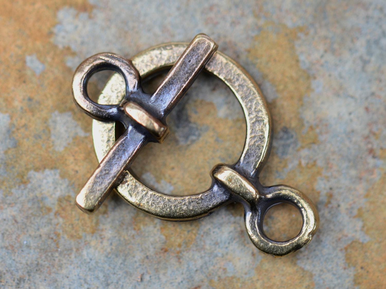 Greek Simple Antique Bronze Toggle Clasp 18mm - 4 sets