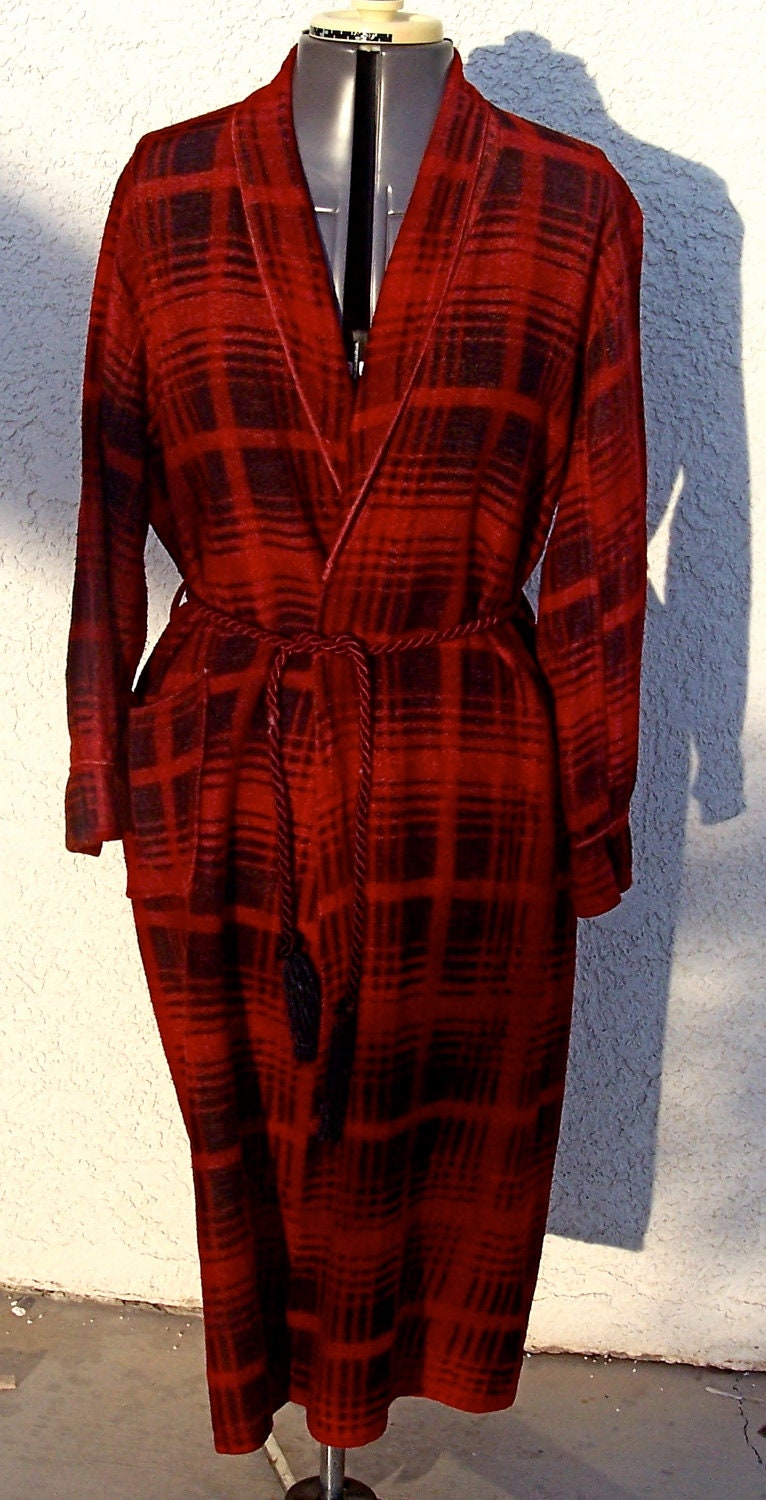 Vintage BEACON BLANKET ROBE Mid Century Plaid by dyenah on Etsy