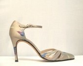 Vintage 90s Brocade Shoes / Elegant Ankle Strap High Heels / 7.5 B / Mondi