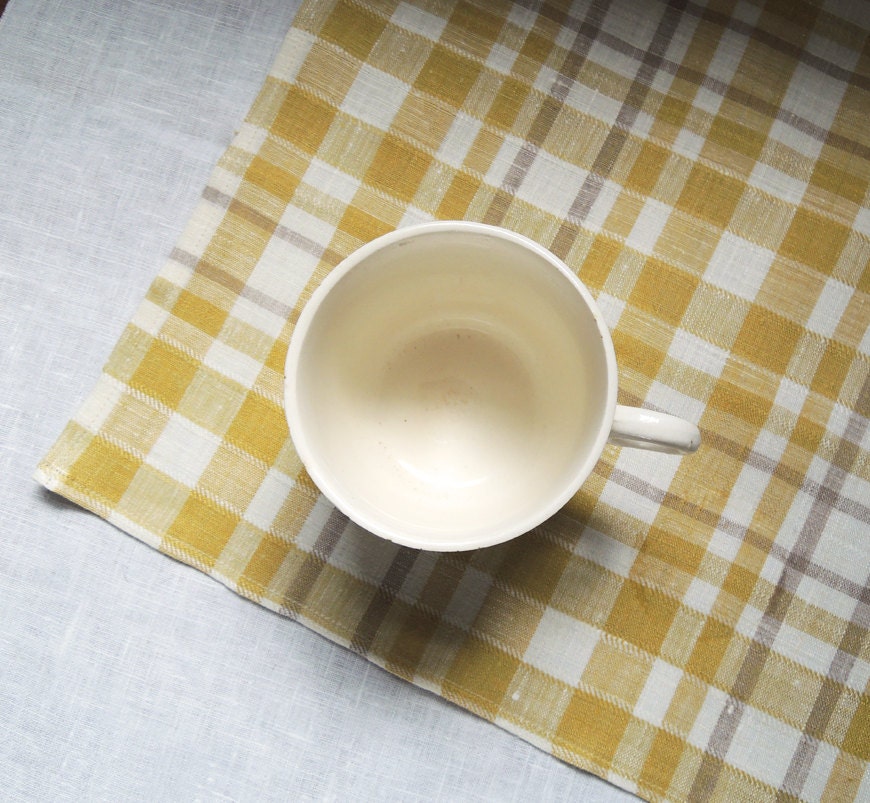 Cheerful warm gray, yellow and off white plaid linen napkins set of 4 - giardino