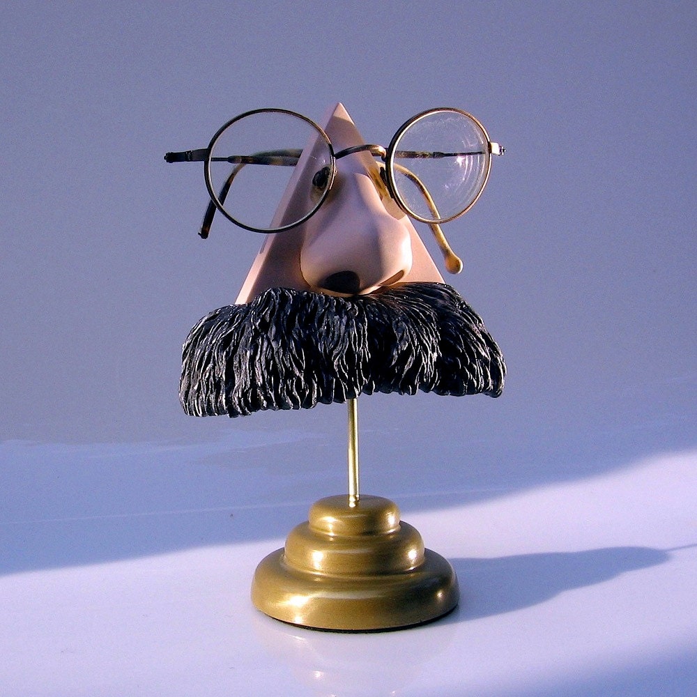 Eyewear Display, Nietzsche Nose Eyeglass stand, men, eyeglasses accessory, unusual, fun, funky