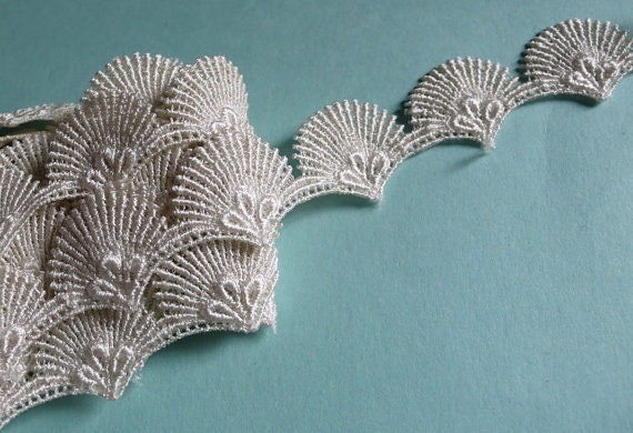 Lace Shell Trim in Ivory Venise Lace for Altered Art or Couture, Costume or Jewelry Design, Home Decor TR 100