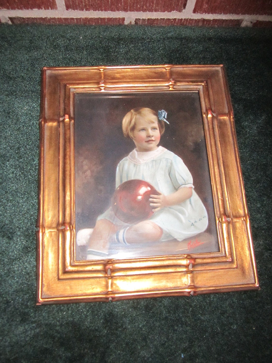 Vintage 1930s/40s Gorgeous Gilt Wood Picture Frame for 8x10 Photo