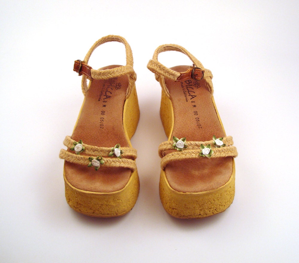 Sbicca Platform Sandals Vintage 1980s Jute with flowers Shoes High Heel  Size 8