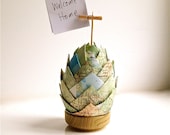 Upcycled Paper Decoration Map - Pinecone, Egg - place setting, photo holder