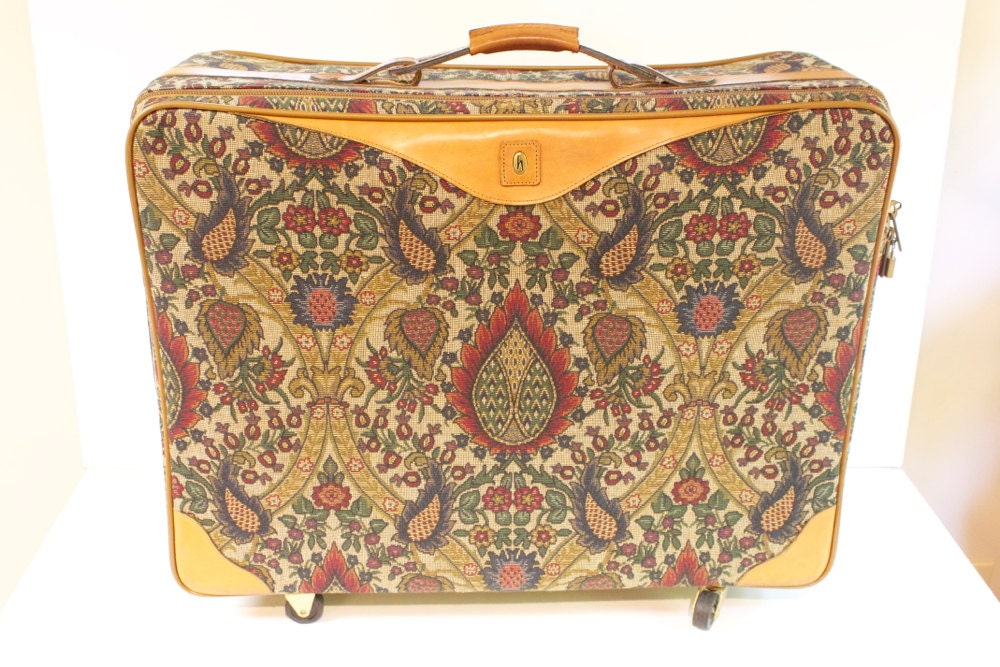 Vintage Hartmann Flame Tapesty and leather Luggage 26 inches