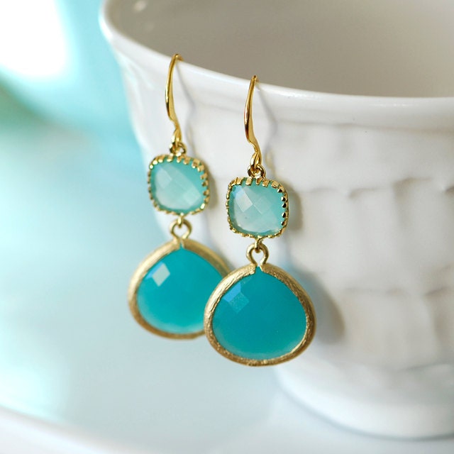 Aqua earrings, Mint earrings, Mint and aqua gold earring, aqua blue jewelry, Aqua teardrop earring, Bridesmaids earrings,  Turquoise earring