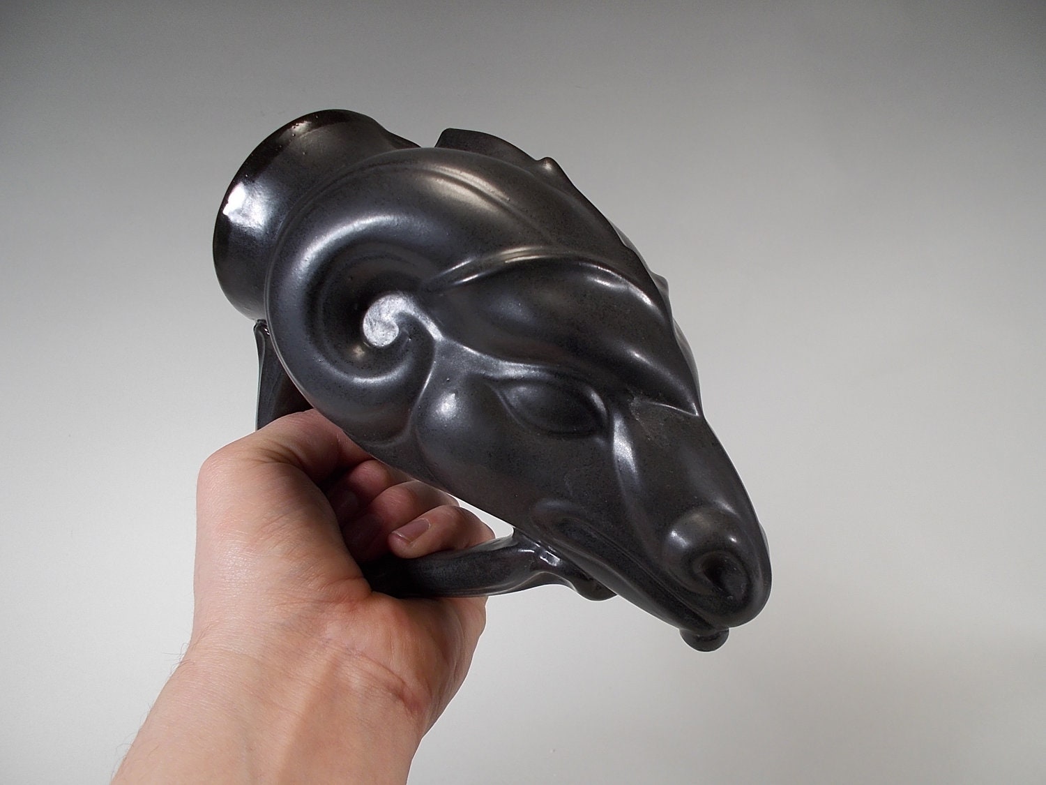 Ram Beer Mug - Drinking Horn Style -  Satin Black Matt glaze (20oz) - Stoneware - Unique Gift - Graduations, Home Decor