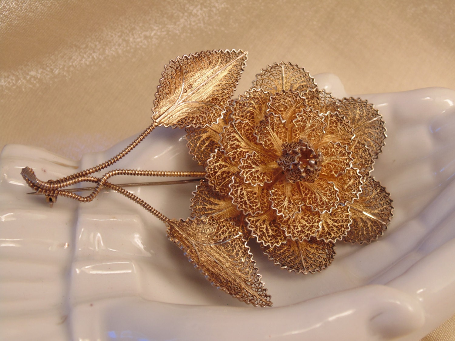 Vintage Sterling Filigree Flower Pin Etsy Jewelry Antique Jewelry Antique Brooch Vintage Sterling Silver Gold over Sterling Flower Brooch