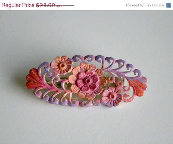 SALE Pastel Floral Filigree Brooch - Faux Filigree