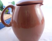 Russel Wright Casual Pitcher with Lid, Iroquois Nutmeg Brown, 1950s
