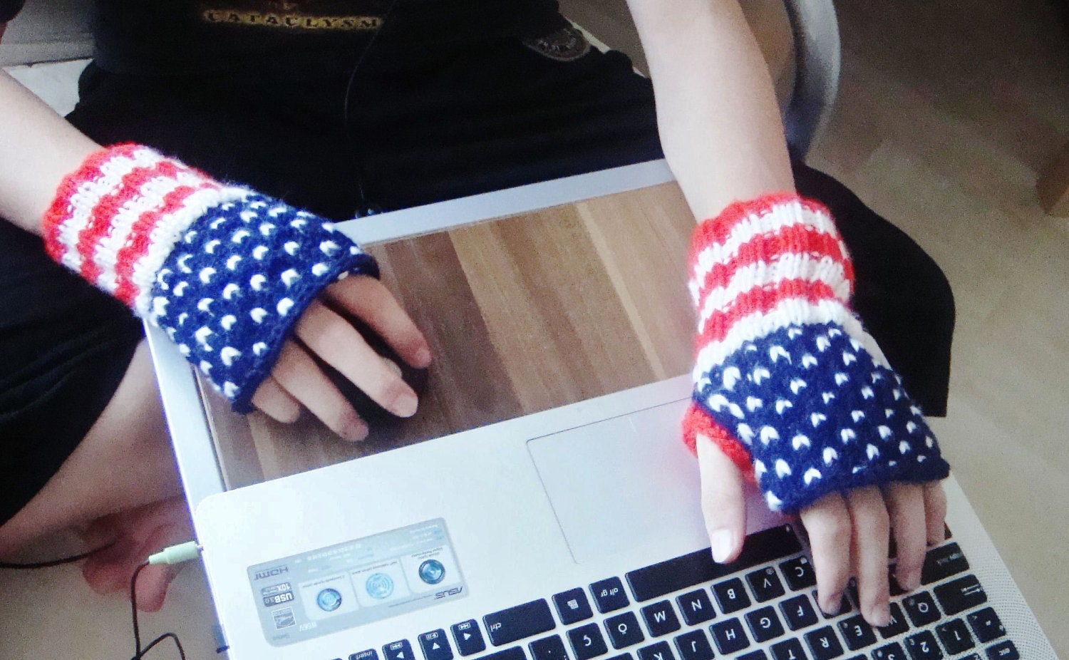Hand Knit Womens Fingerless Gloves & Mittens - American Flag - Red White Blue - Winter Fashion