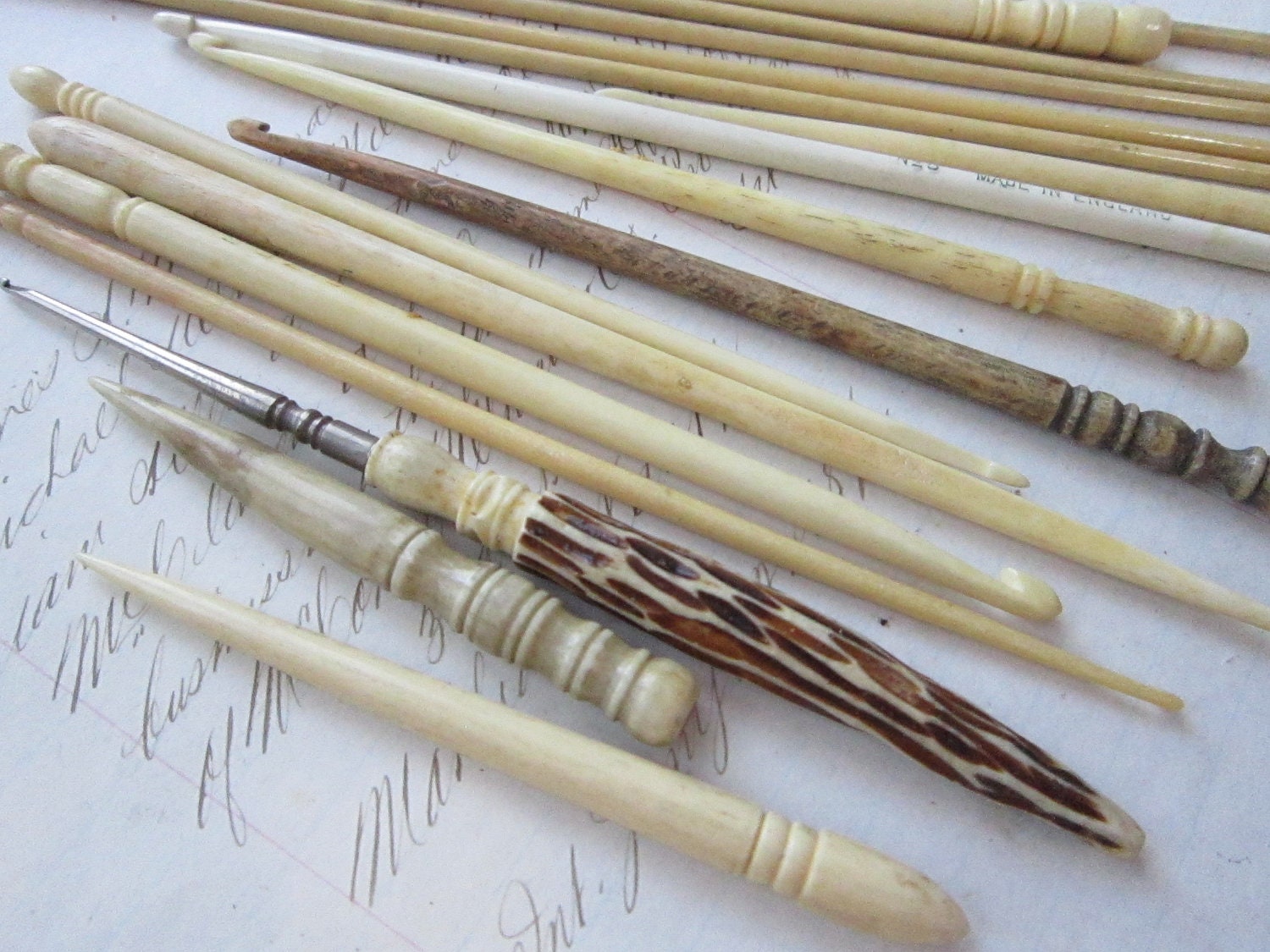 SALE 18 vintage crochet hooks and stilettos tools by theartfloozy