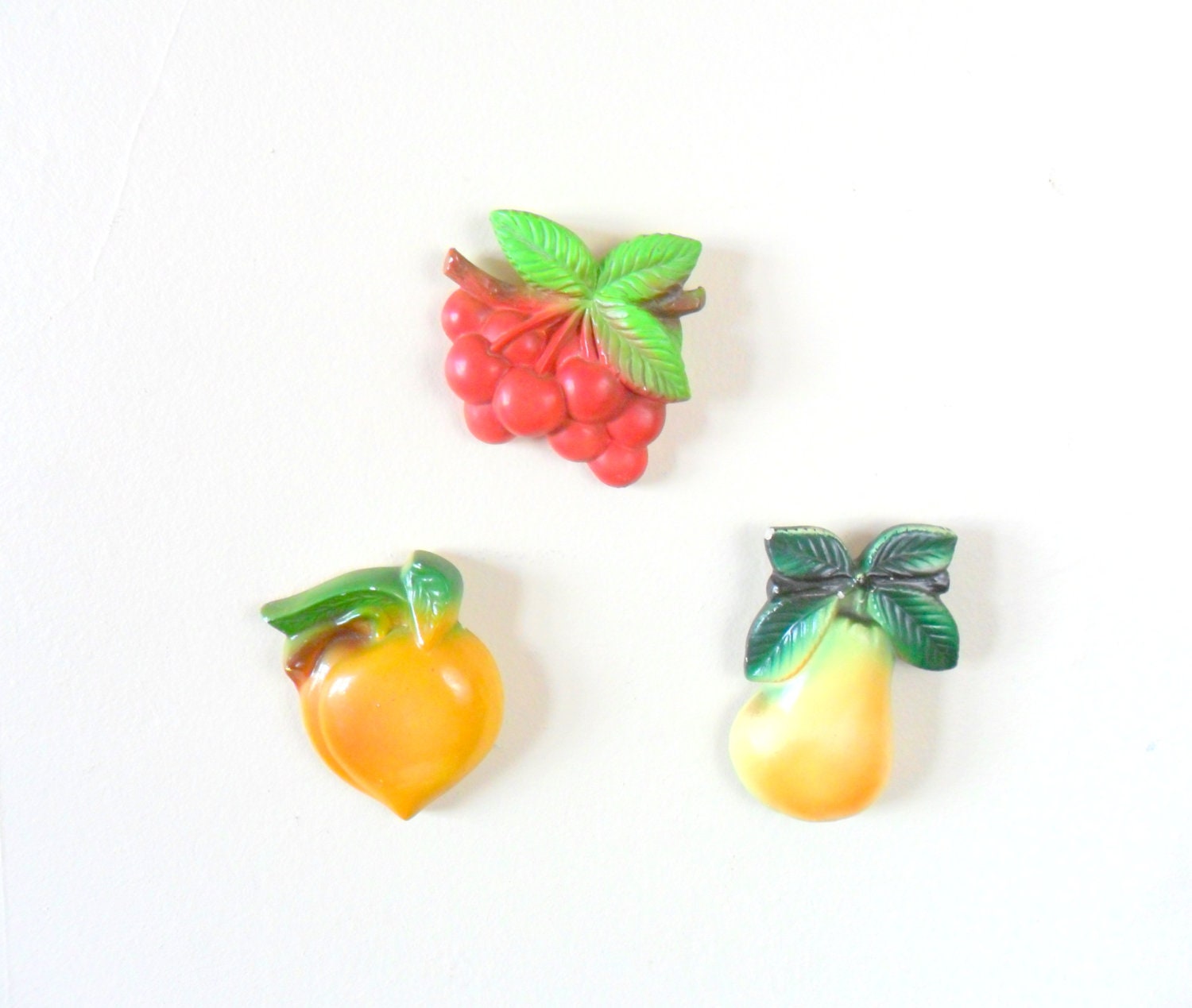 fruit shaped miller studios chalkware wall hangings - retro kitchen - summer