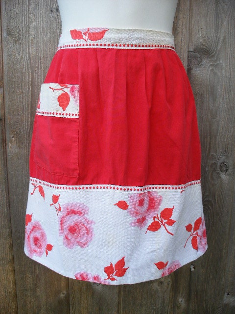 1950s Red And White Vintage Apron With A Floral Pattern