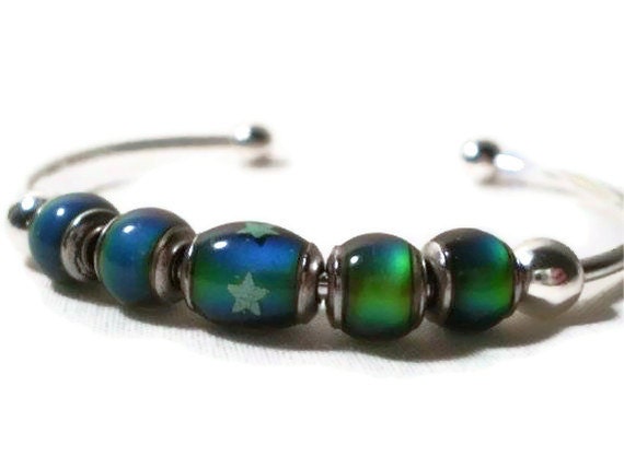 Mood Bead Cuff Bracelet with glow-in-the-dark stars