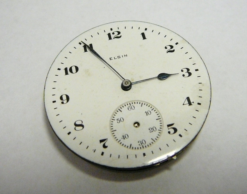 Vintage Elgin pocket watch Movement porcelain dial For parts repair repurpose