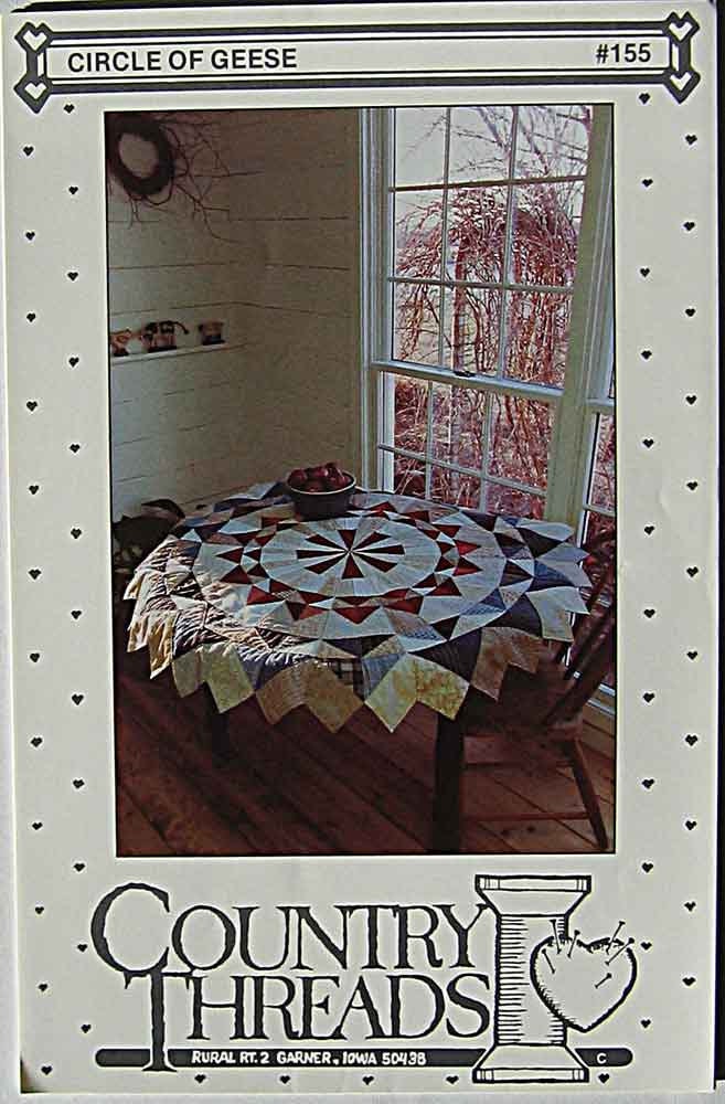 RARE Circle of Geese Tablecloth and Christmas Tree Skirt Quilt Pattern No. 155 by Country Threads