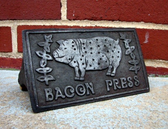 soo pig vintage cast iron bacon press by twangvintage on Etsy