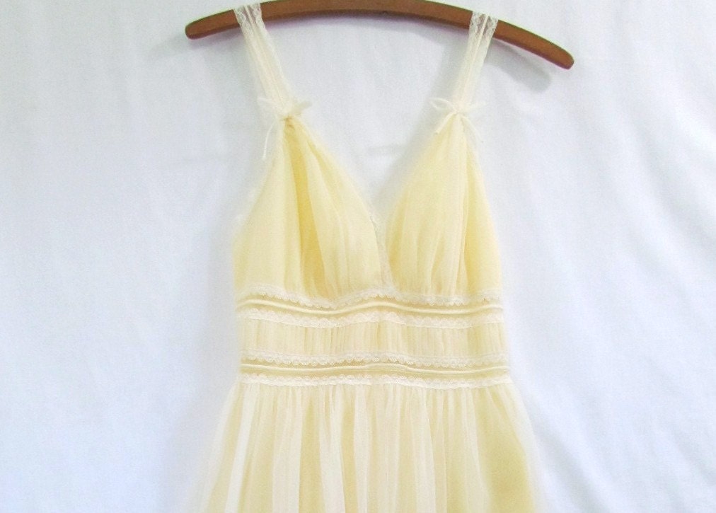 Vintage Gotham Nightgown Pastel Yellow with Lace Lingerie