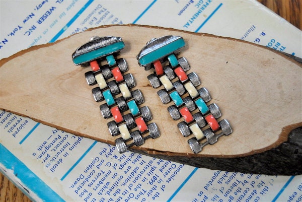 vintage earrings, 1980's silver toned Southwestern painted link earrings