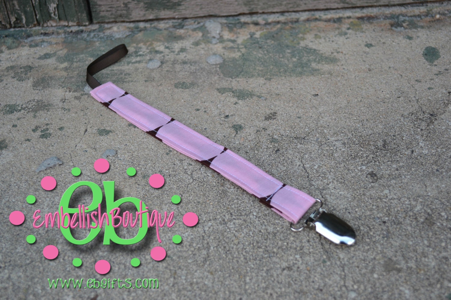 Pinkand Brown Patterned Pacifier Holder