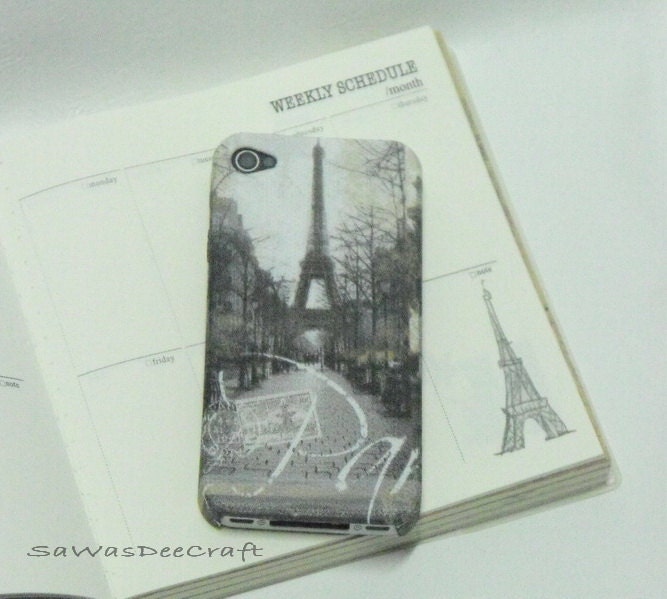 Vintage Paris Eiffel Tower : iPhone 4s case/ iPhone 4 Case / Decoupage Technique , By SawasDeeCraft