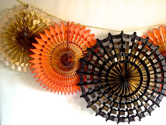 Spiders and Sparkles Halloween 5 Fancy Frill Fans Tissue Garland - EverlyLaneDesign