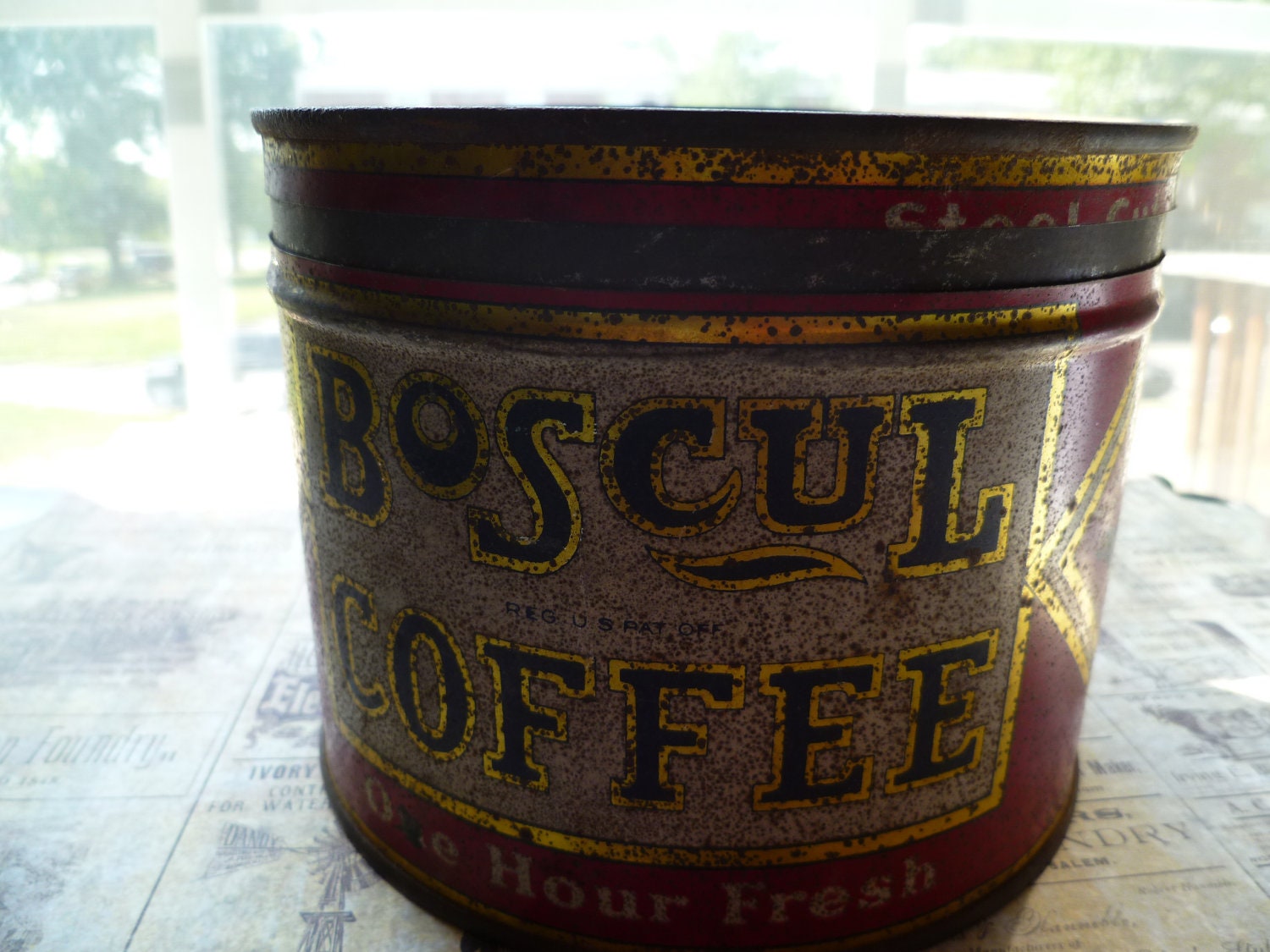 Vintage Boscul Coffee Tin
