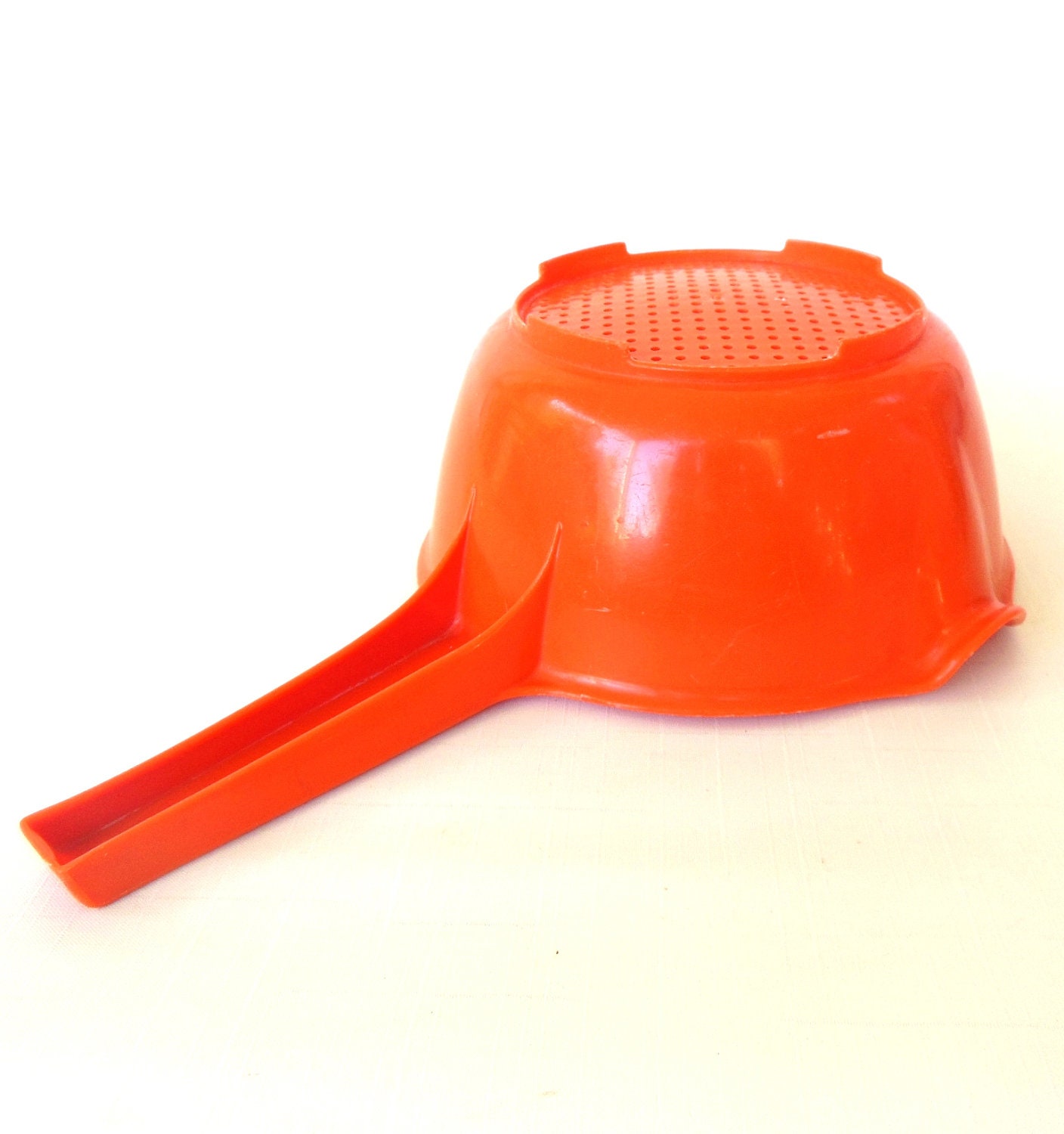 Vintage Rubbermaid Colander Plastic Strainer - Orange 1970s Kitchen