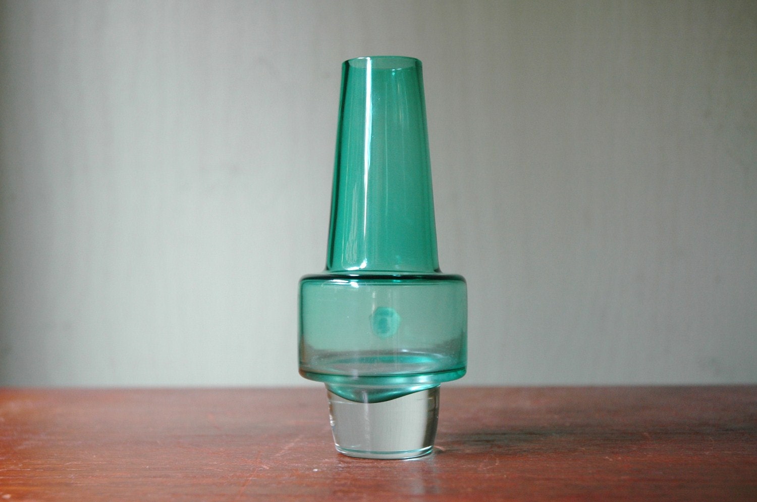 Danish Modern Sea Glasbruk Rocket Vase Designed By Inge Samuelsson - Mid Century Art Glass