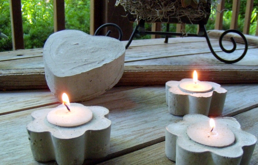Concrete Flower Votive Holders - Romantic Summer Evenings - Wedding Table Toppers