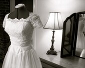 Barbara - 1950s Vintage Wedding Dress, Short Sleeved Silk Organdy Floral Embroidery Princess Full Length Wedding Gown