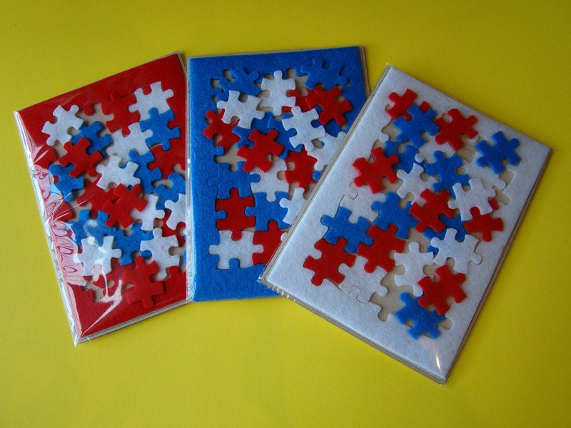 Red White & Blue Puzzle Frame and Pieces